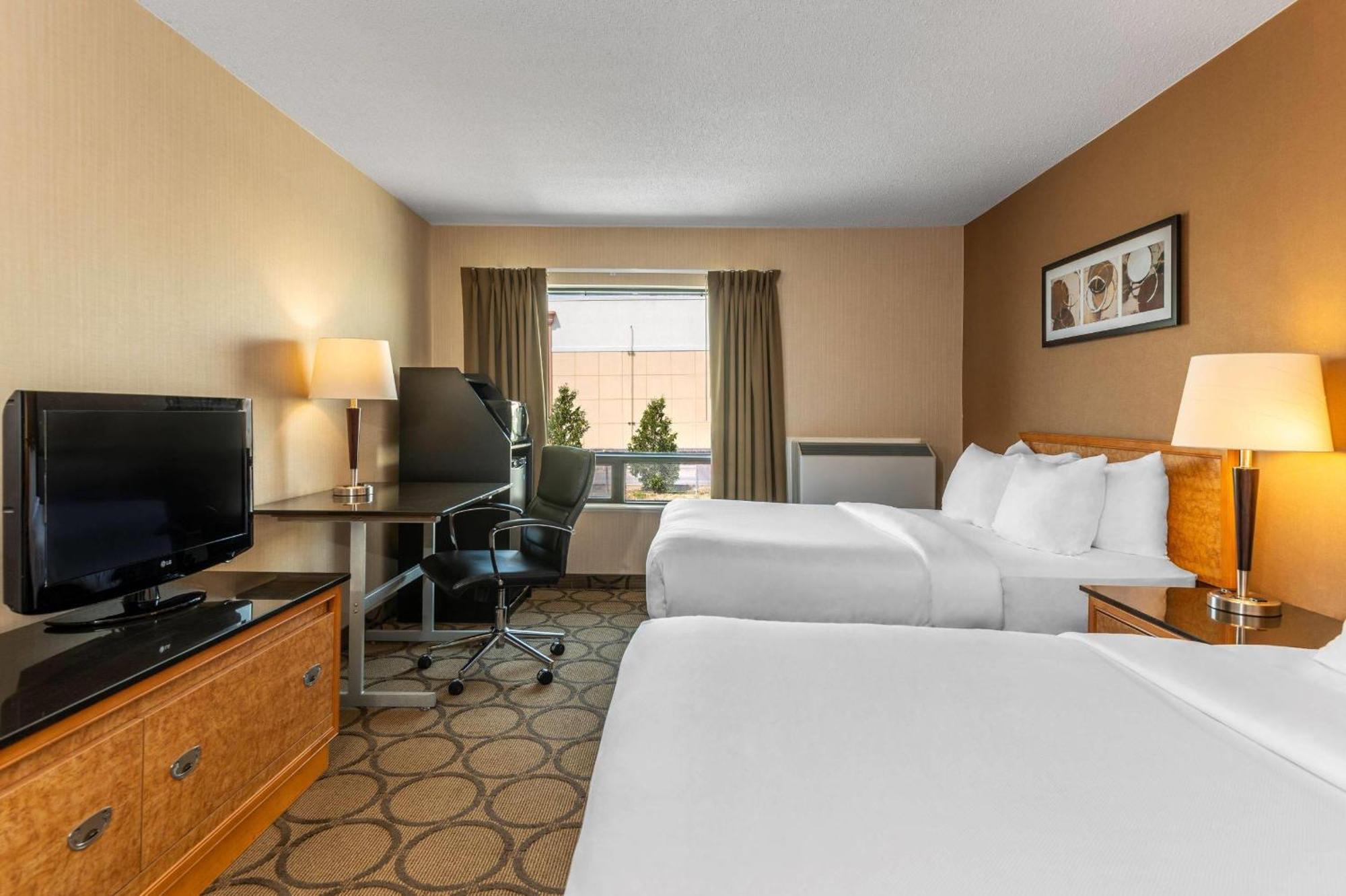 Comfort Inn Swift Current Exterior foto